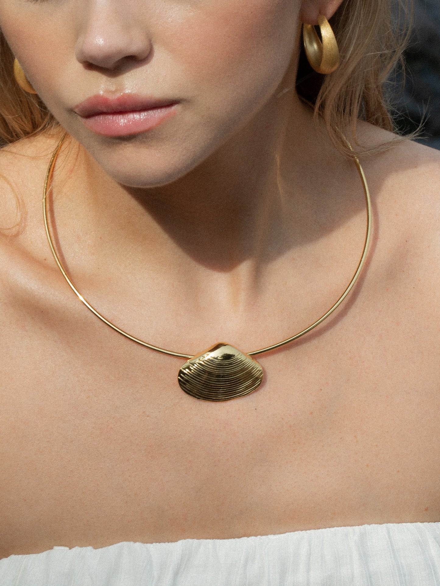 Naia Shell Necklace in by Felicia Wedin, 18k gold plated brass