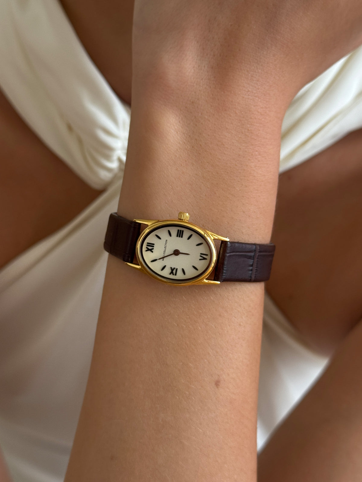 Brown Leather Vintage Watch