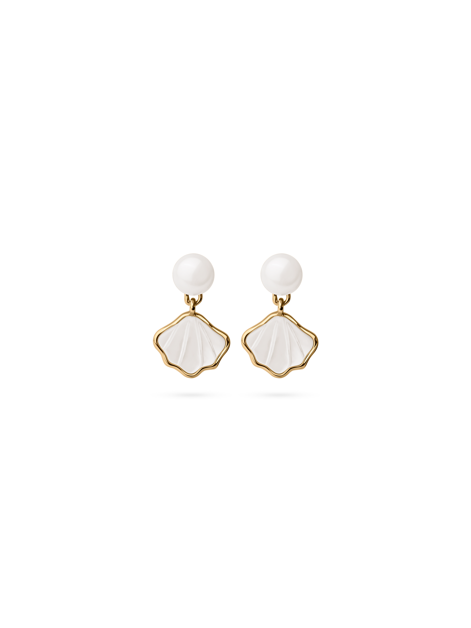 corsica pearl earring 18k gold plated brass