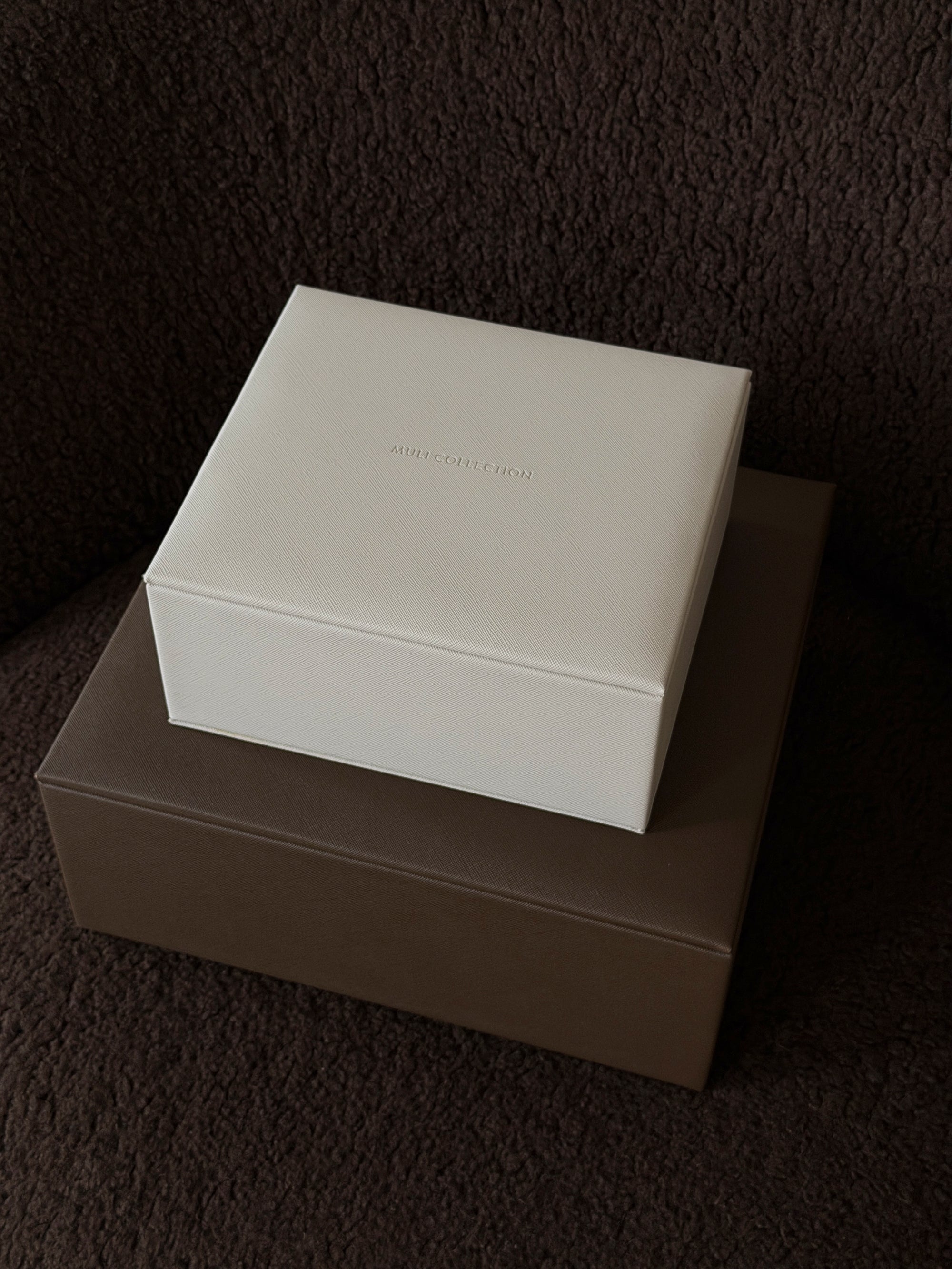 Jewelry Organizer Brown & beige