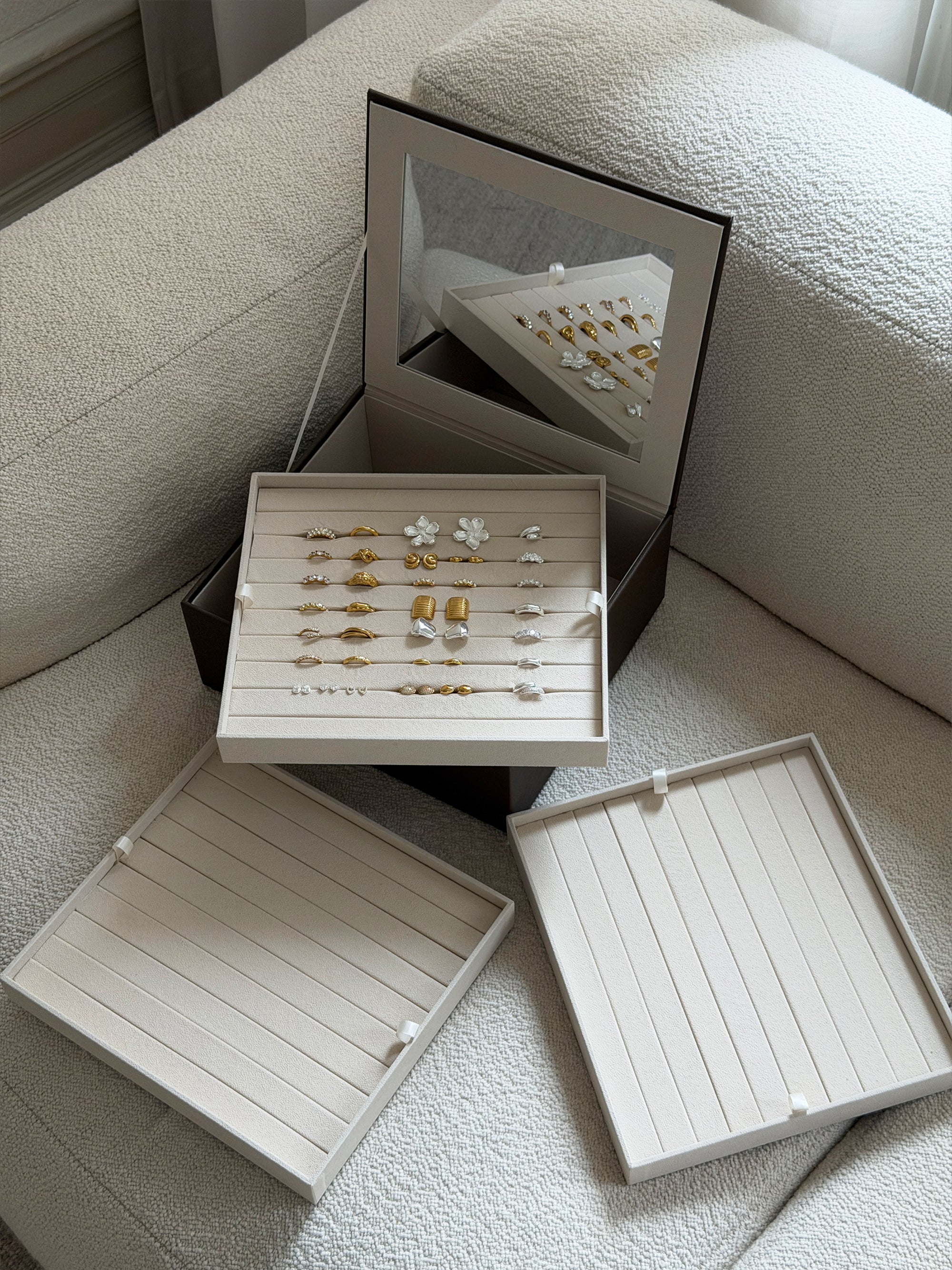 Jewelry Organizer Brown