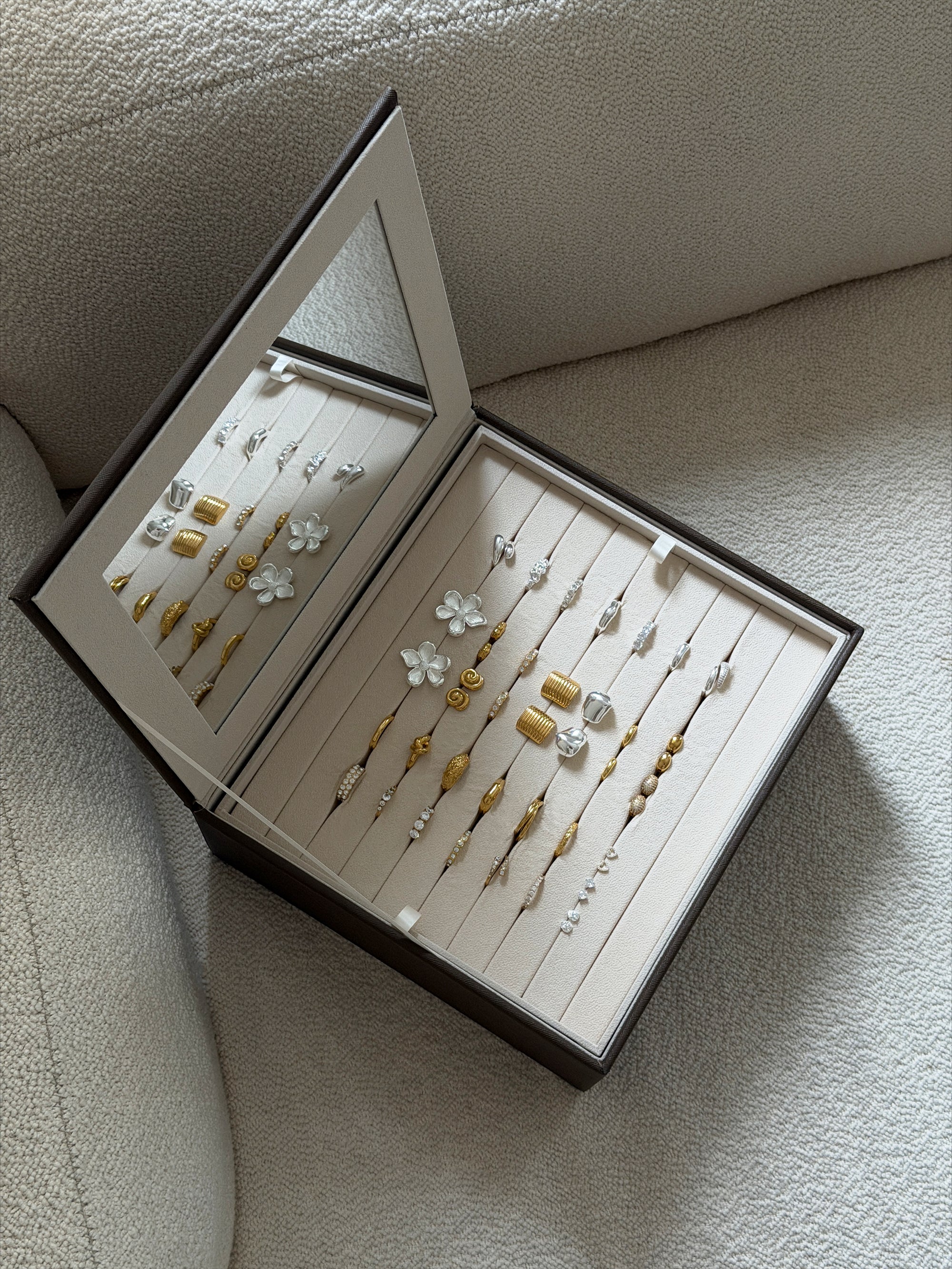 Jewelry Organizer Brown