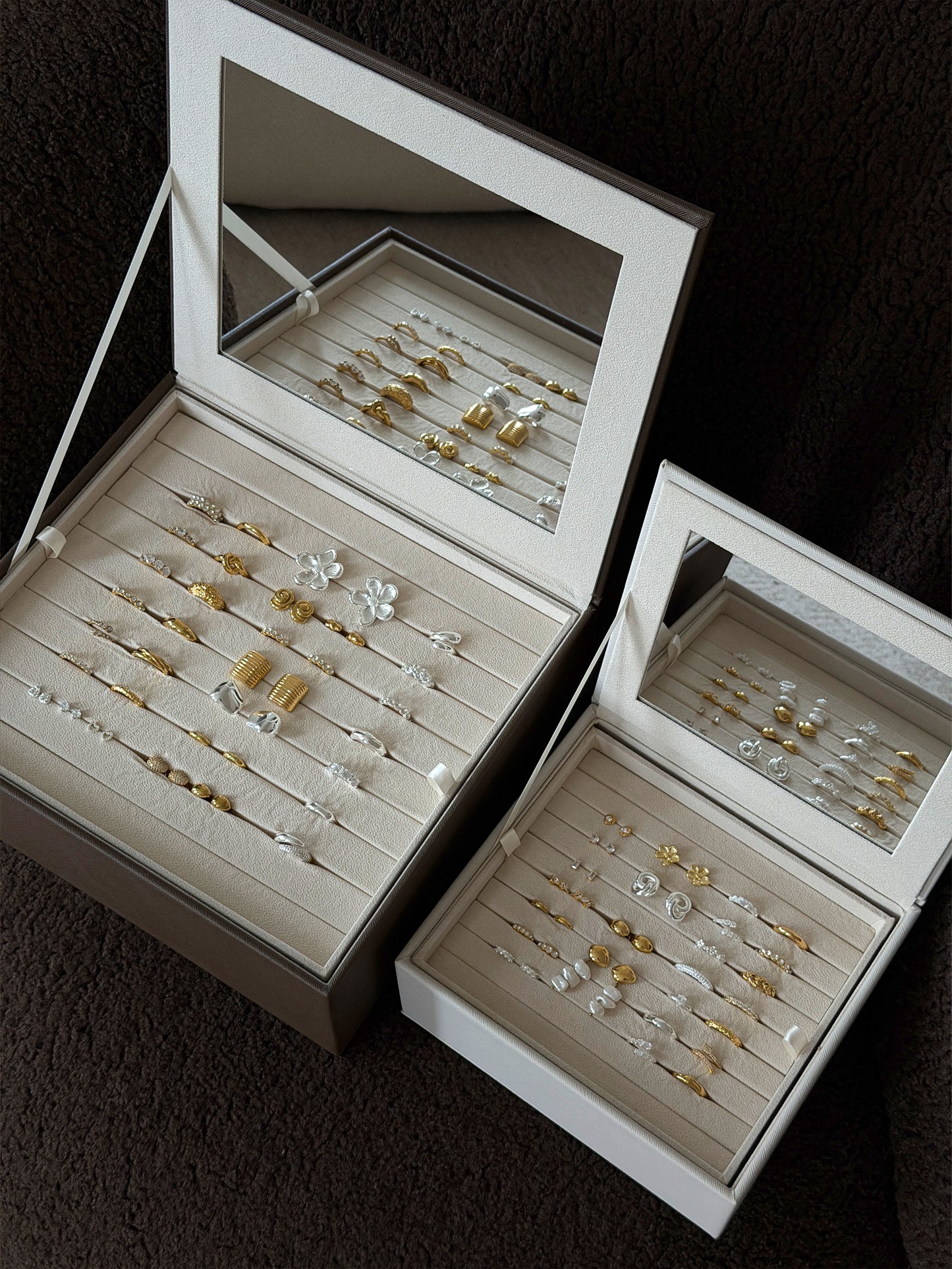 Jewelry Organizer Brown & beige