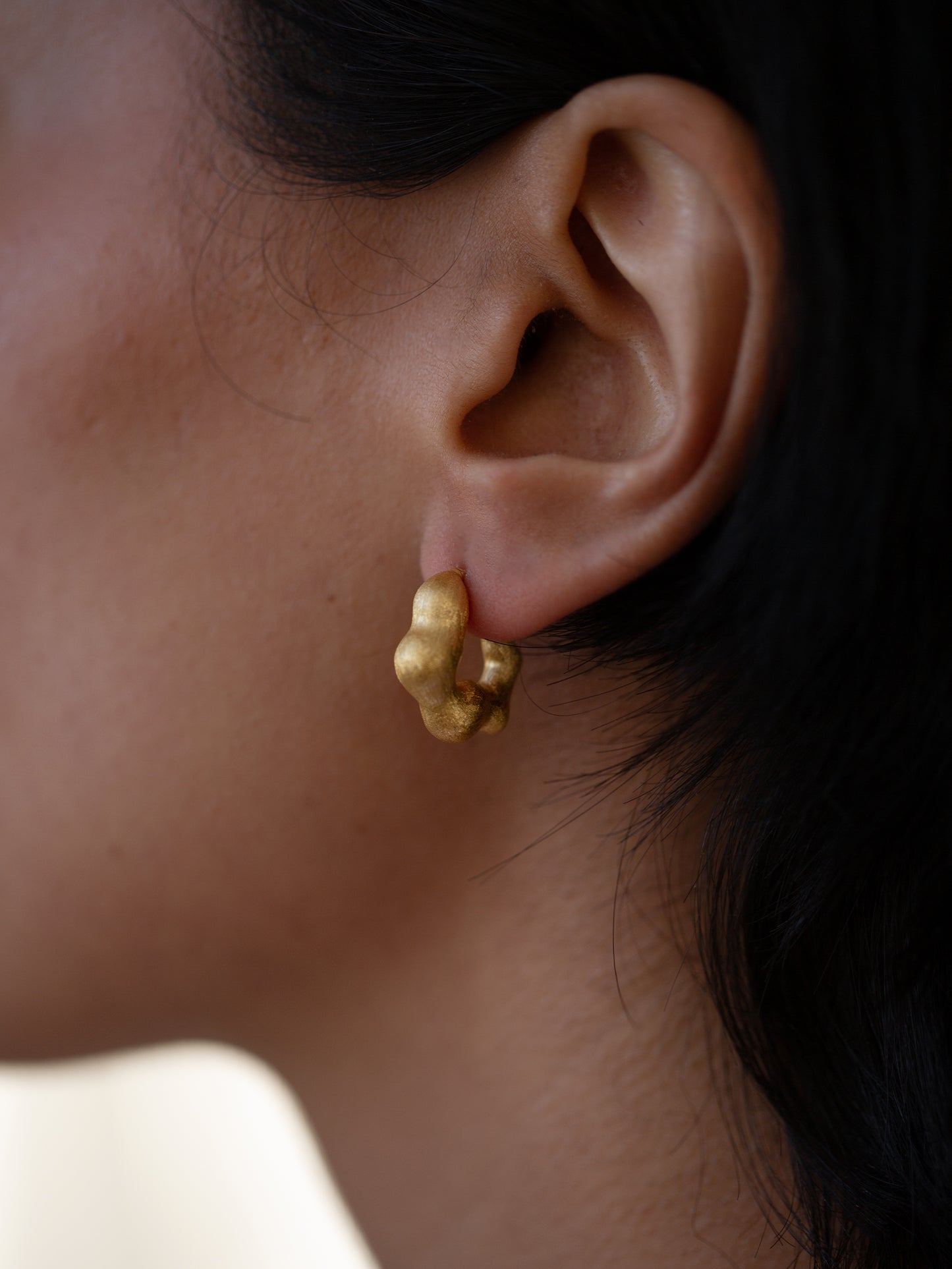 brushed earring 18k gold plated brass