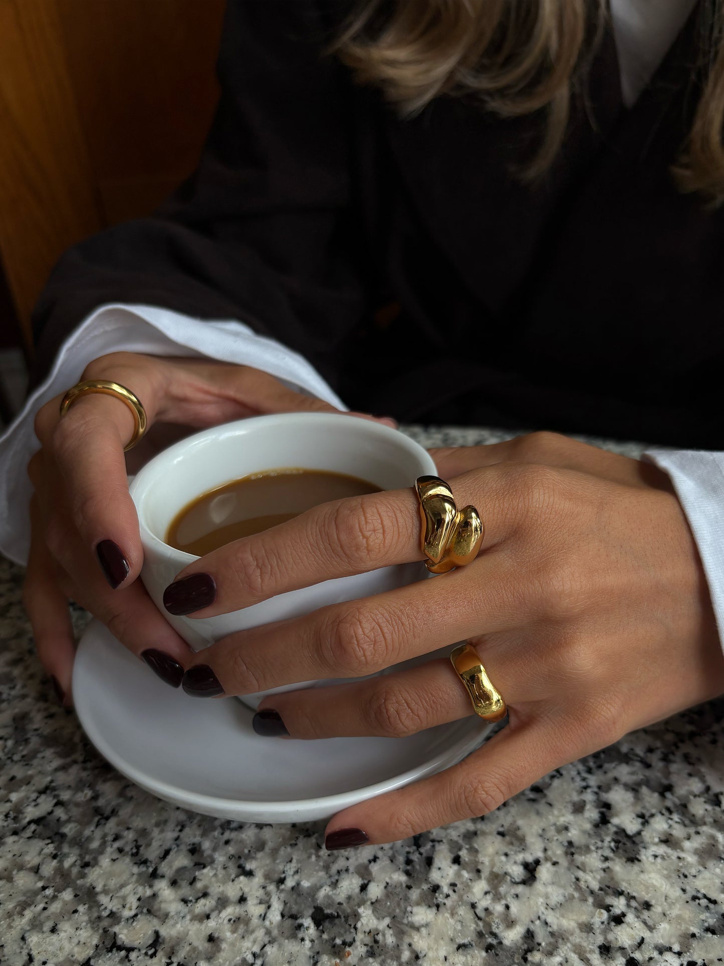 Dune Duo Ring in 18k gold PVD plated stainless steel, a sculptural wrap design