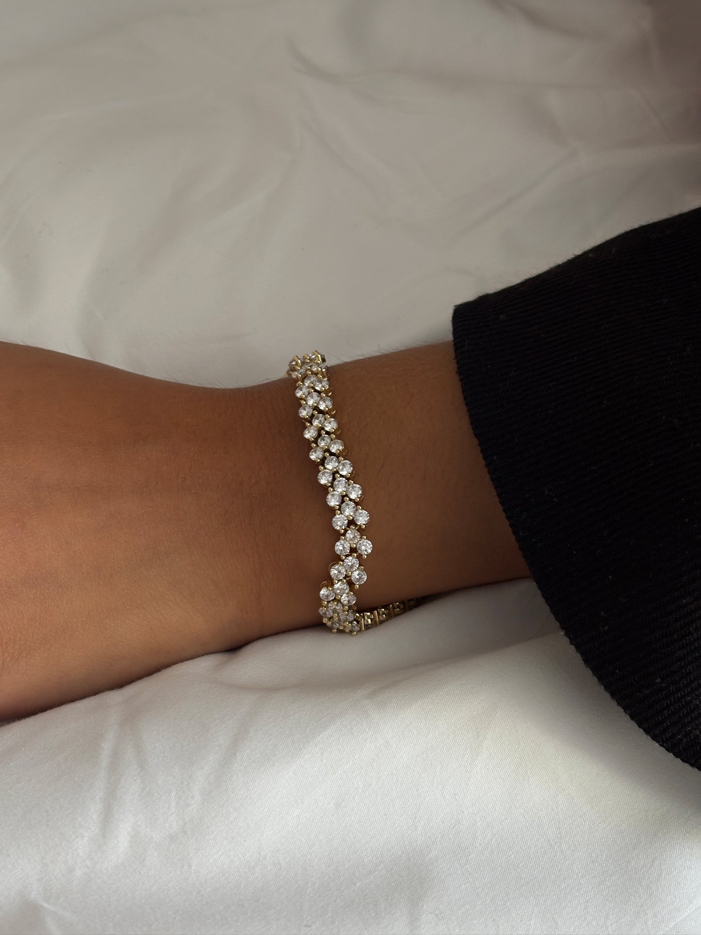 Evoke tennis bracelet 18k gold plated brass