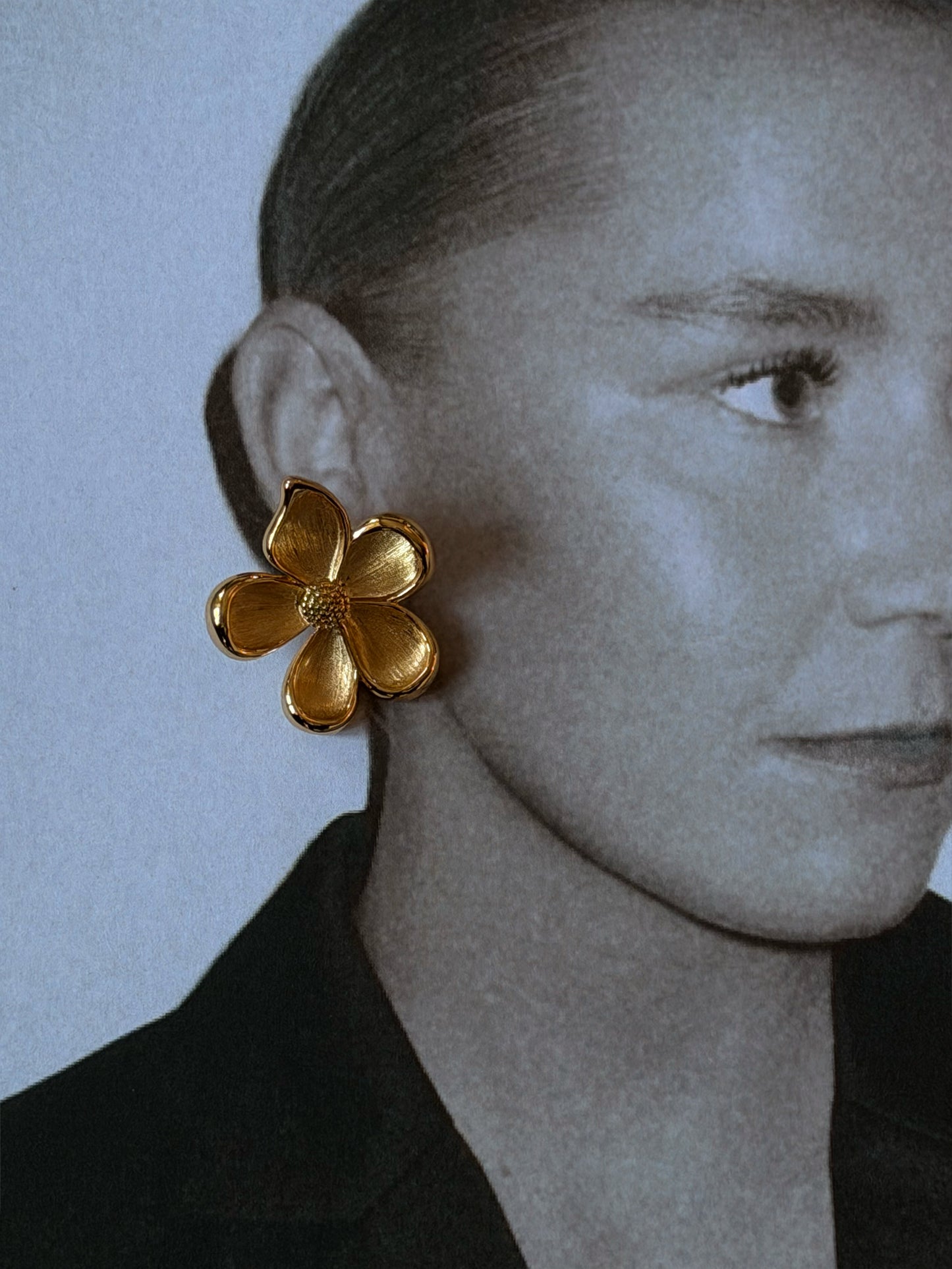 Maxi Flower Earrings