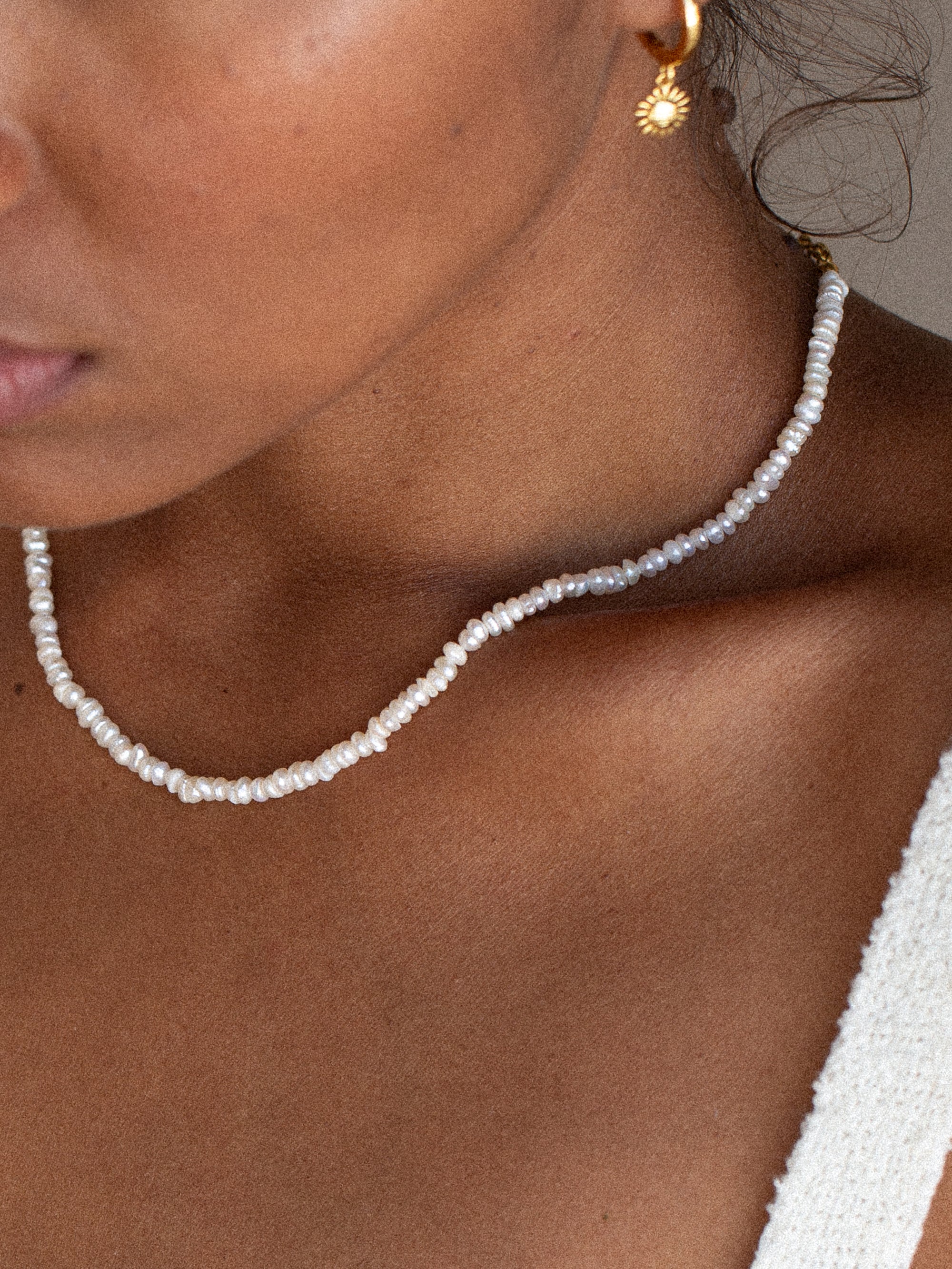 necklace made of freshwater pearls