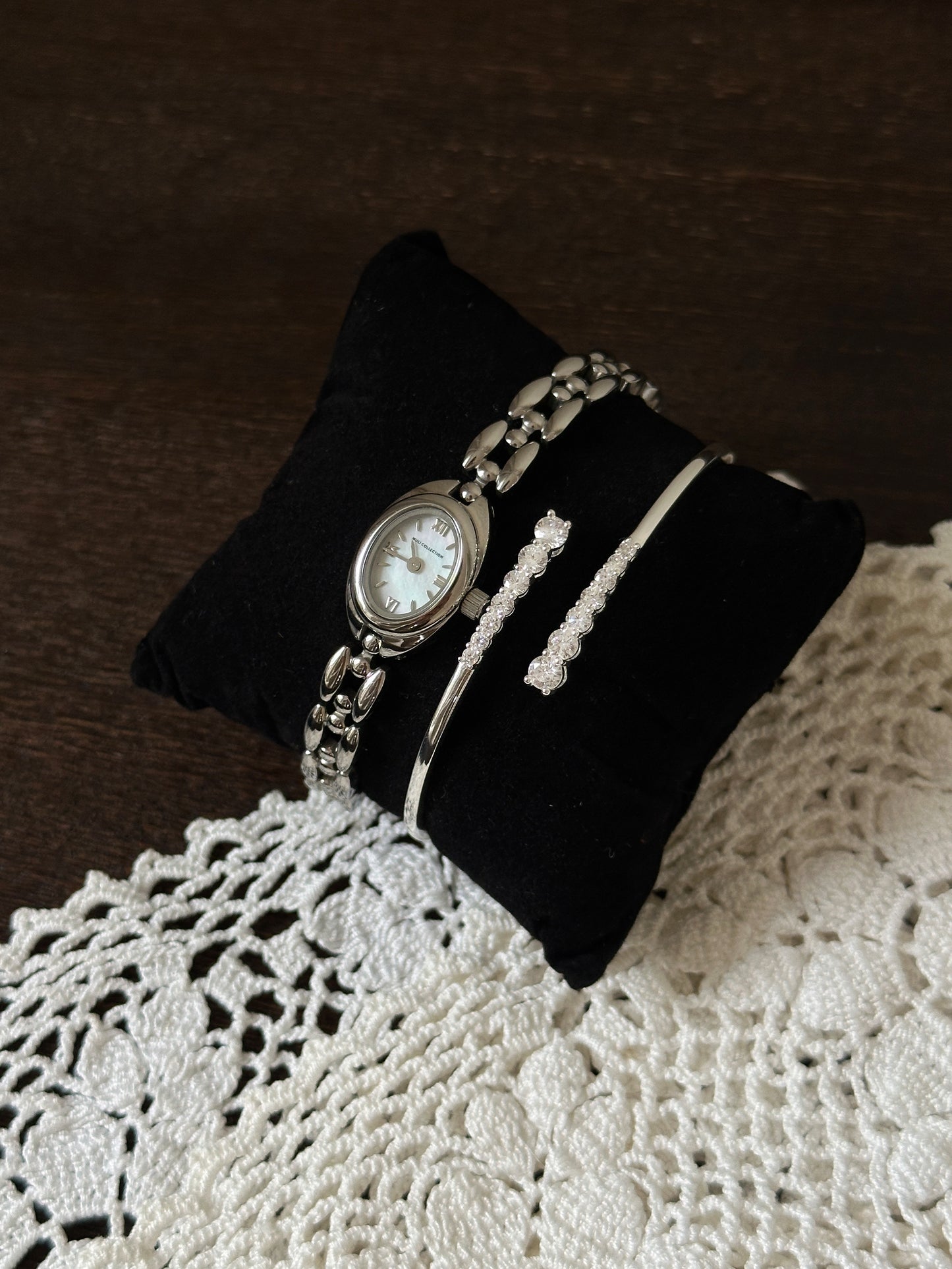 Heritage Oval Watch & Bracelet Set Silver