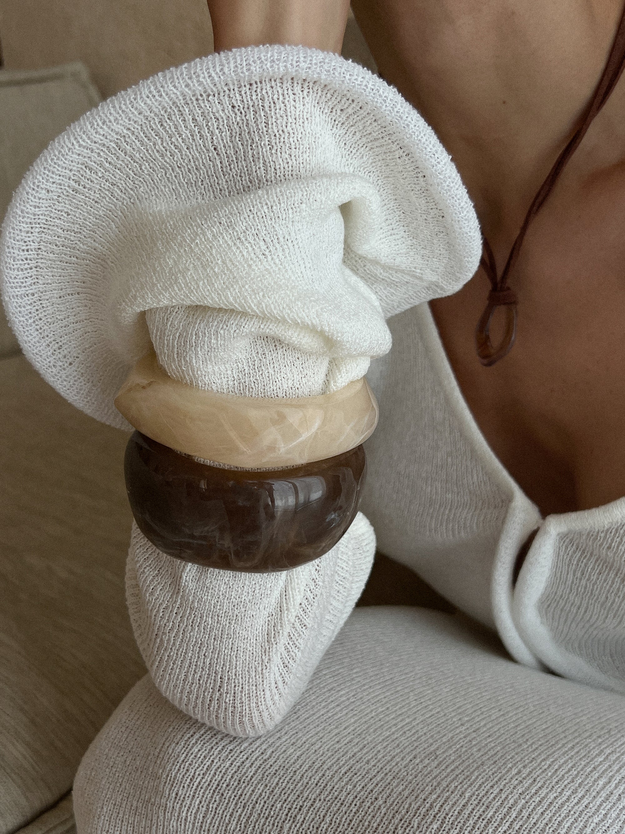 Resin bangle bracelet brown, beige