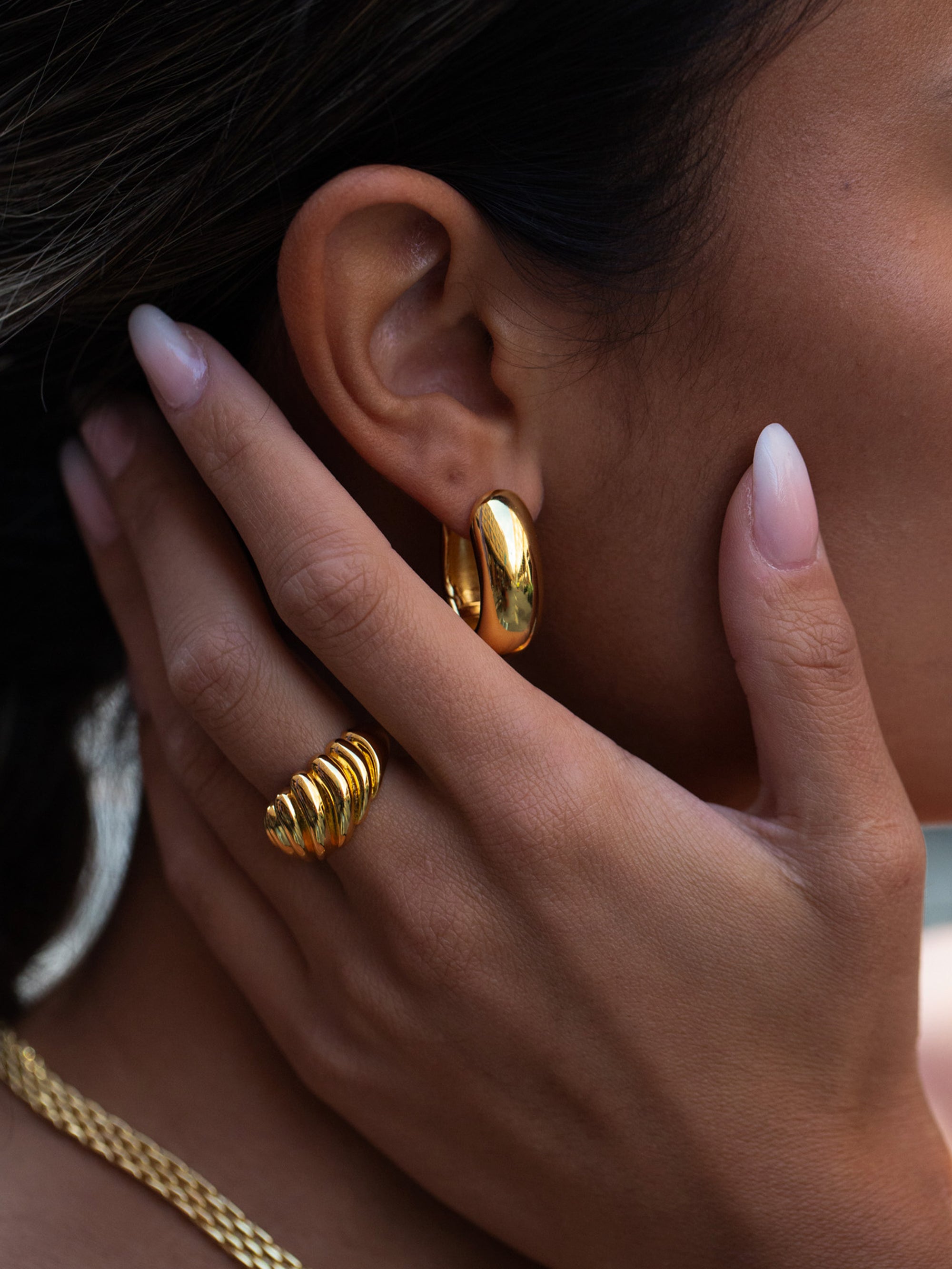 Croissant ring in 18k gold plated brass