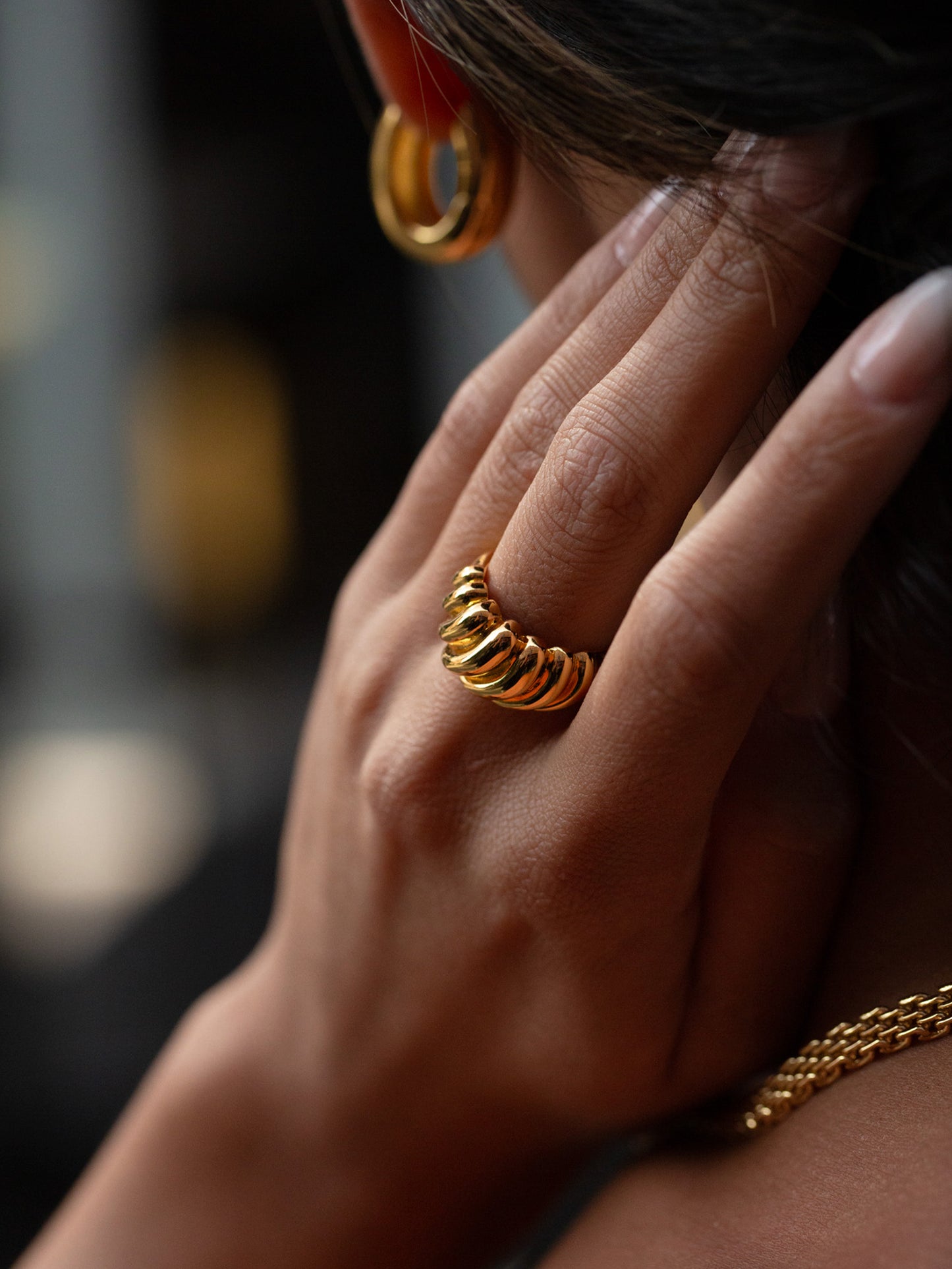 Croissant ring in 18k gold plated brass
