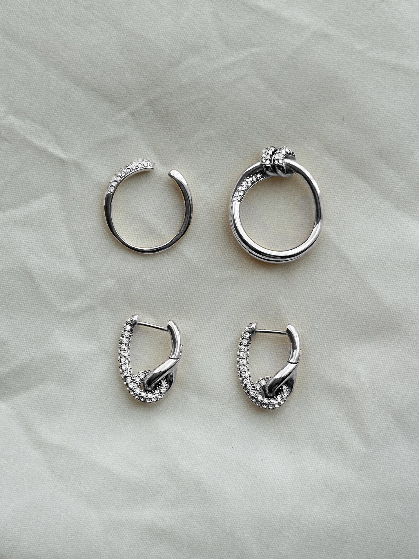 Pavé Knot Ring Silver