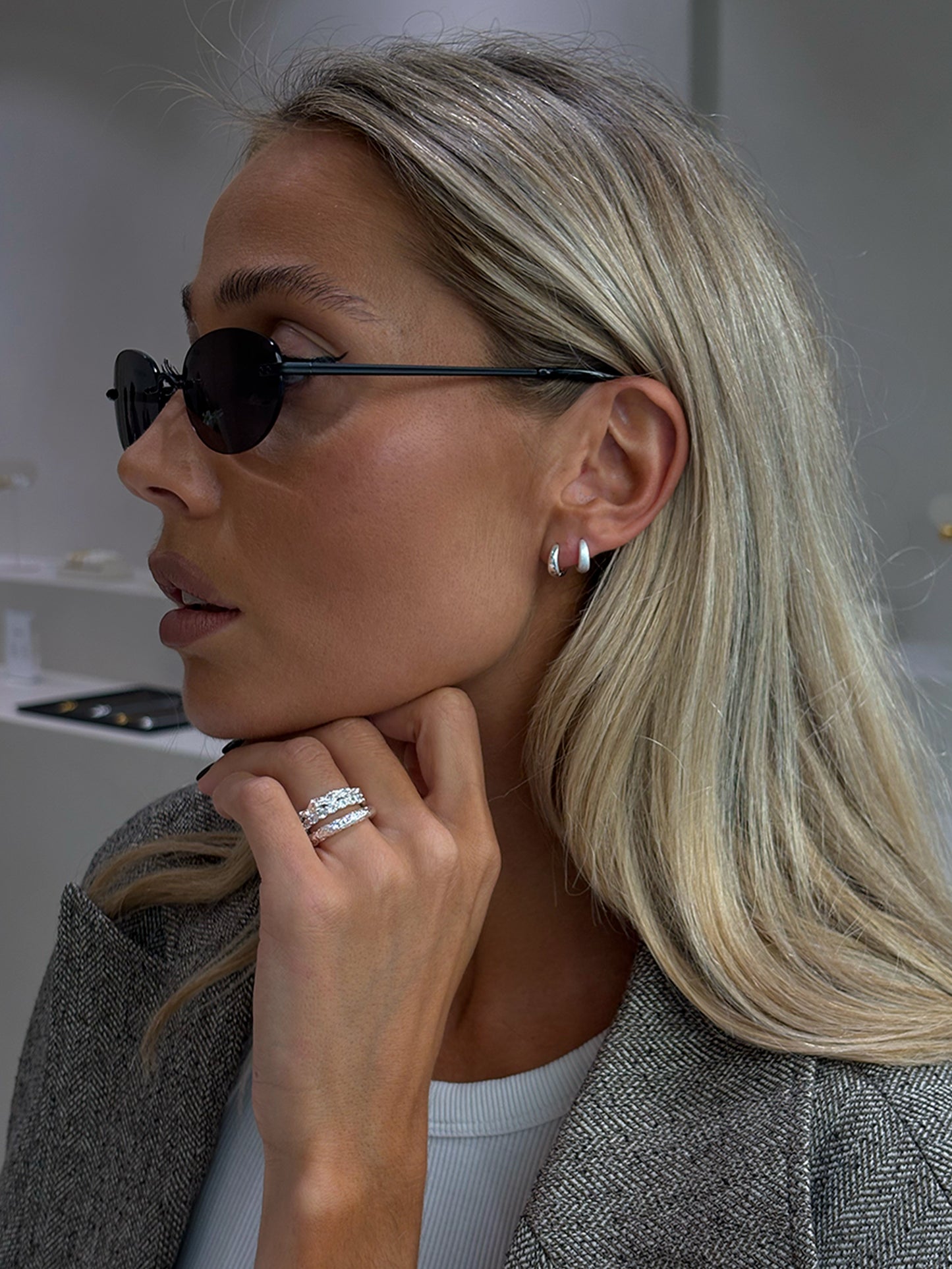 Ultra Mini Huggies Silver