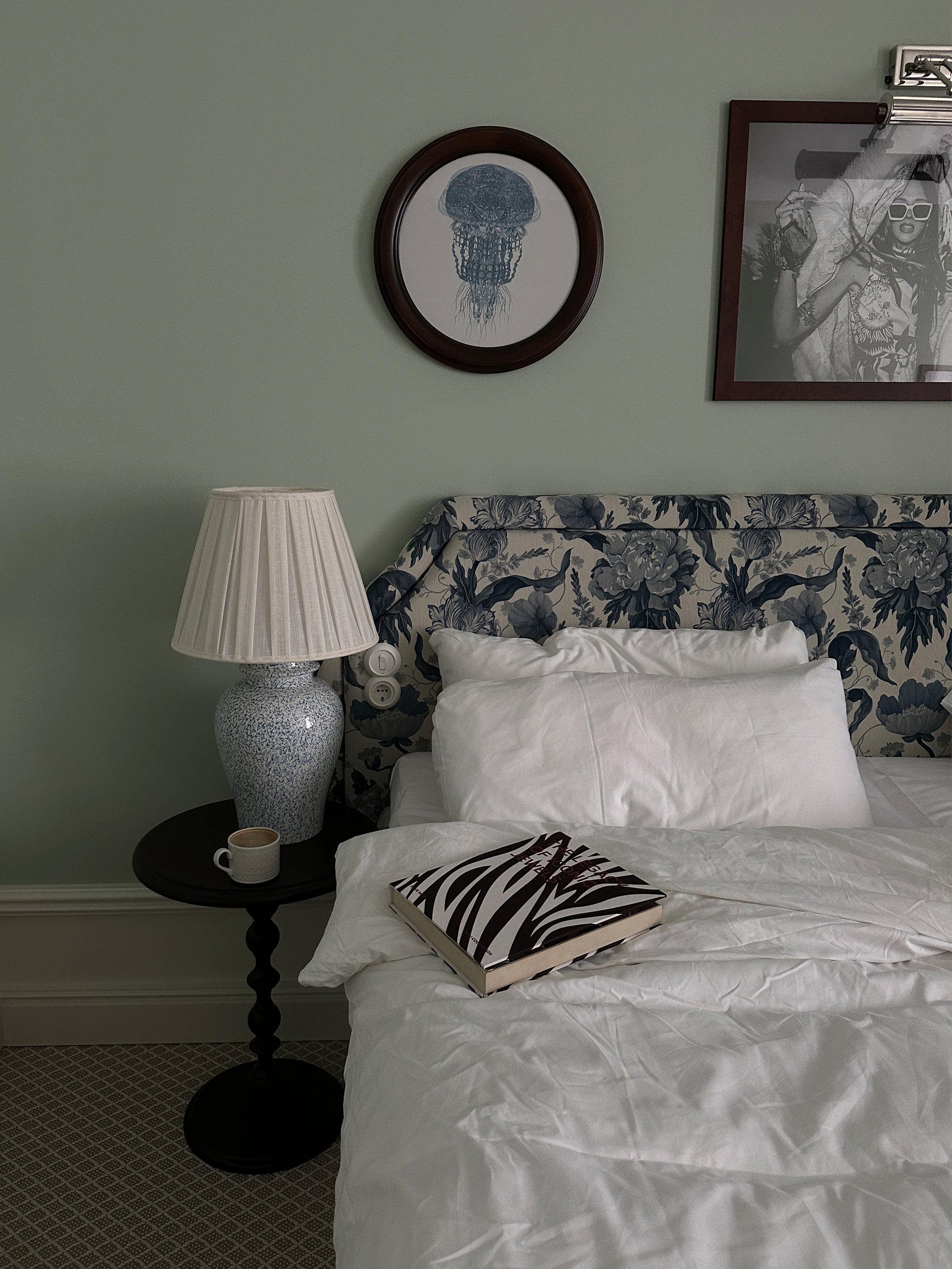 zebra coffee table jewelry book
