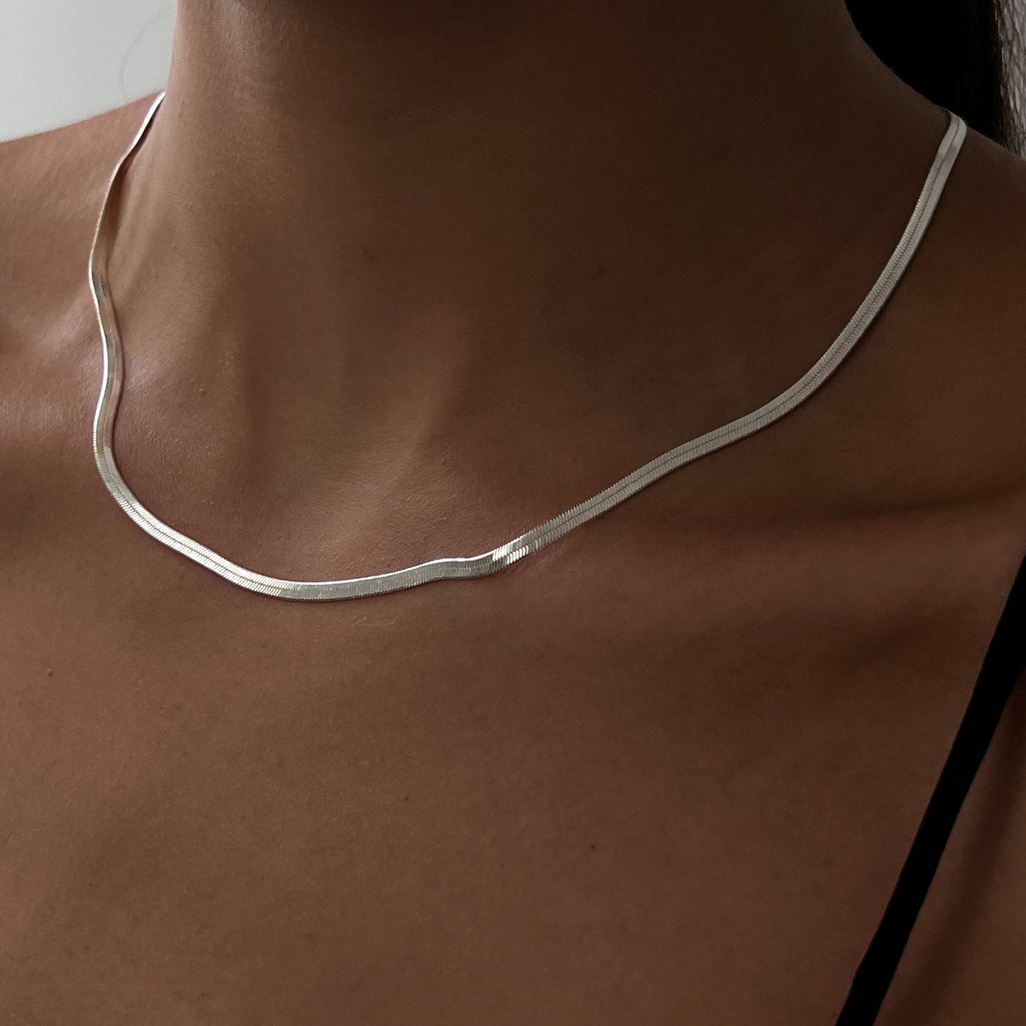 Silver snake chain necklace