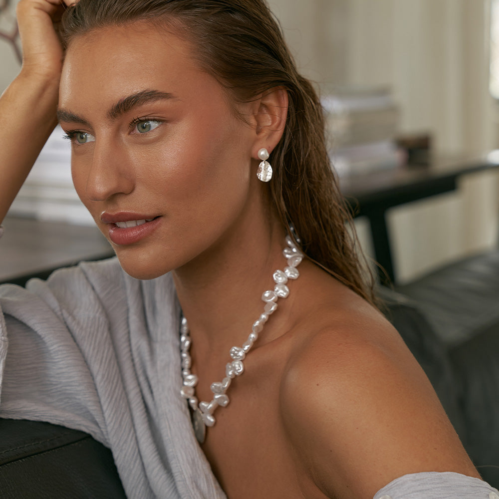 exhale pearl necklace silver by sanna Jörnvik