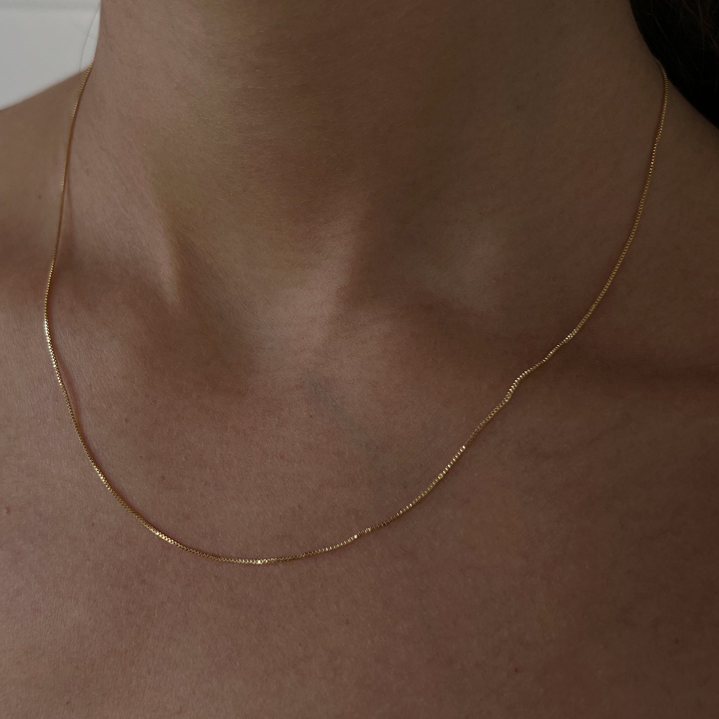 minimalistic box chain necklace