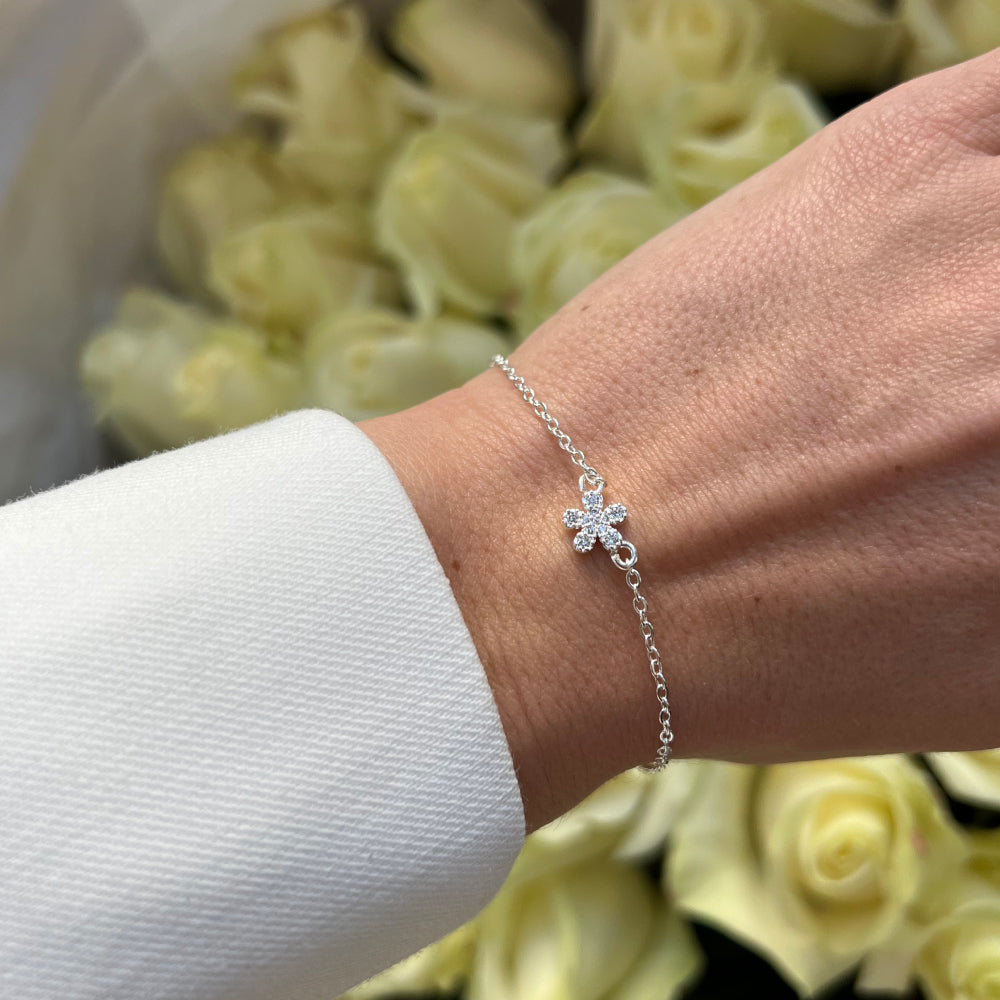 silver flower bracelet - Lovisa Barkman