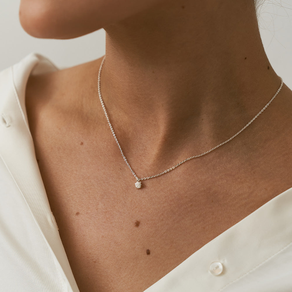 structured mini pendant necklace silver