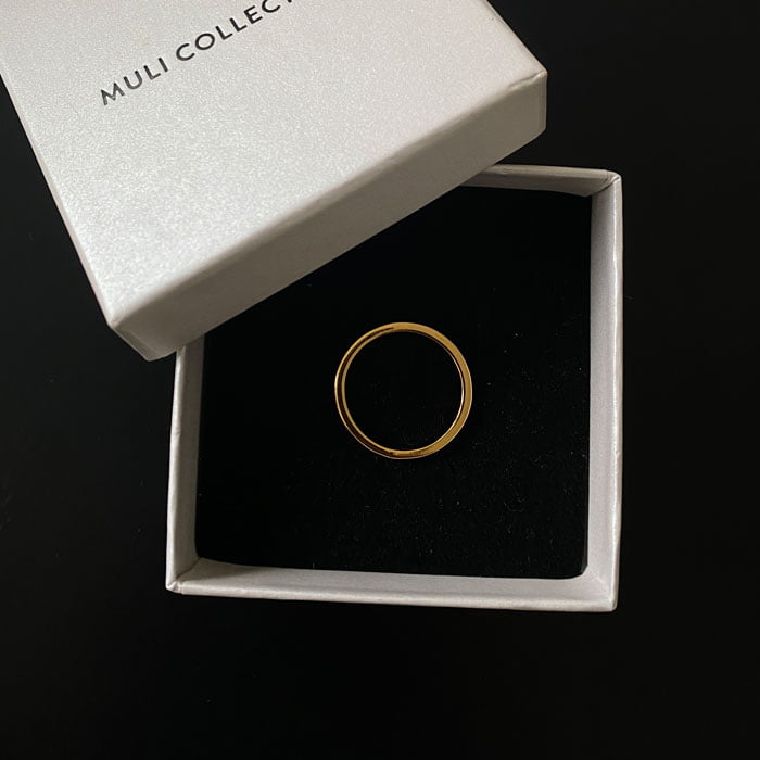 discrete and minimalistic ring