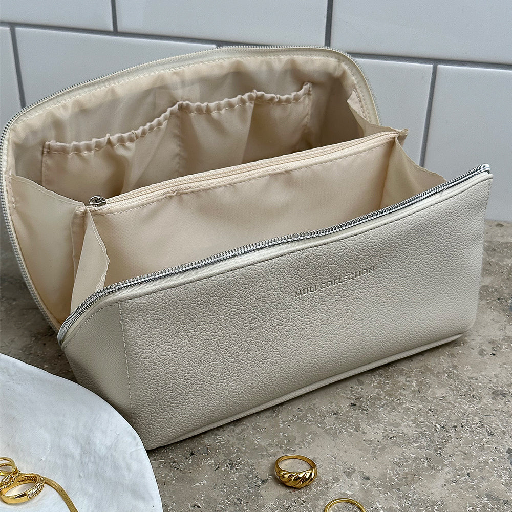 Carry all weekend pouch beige